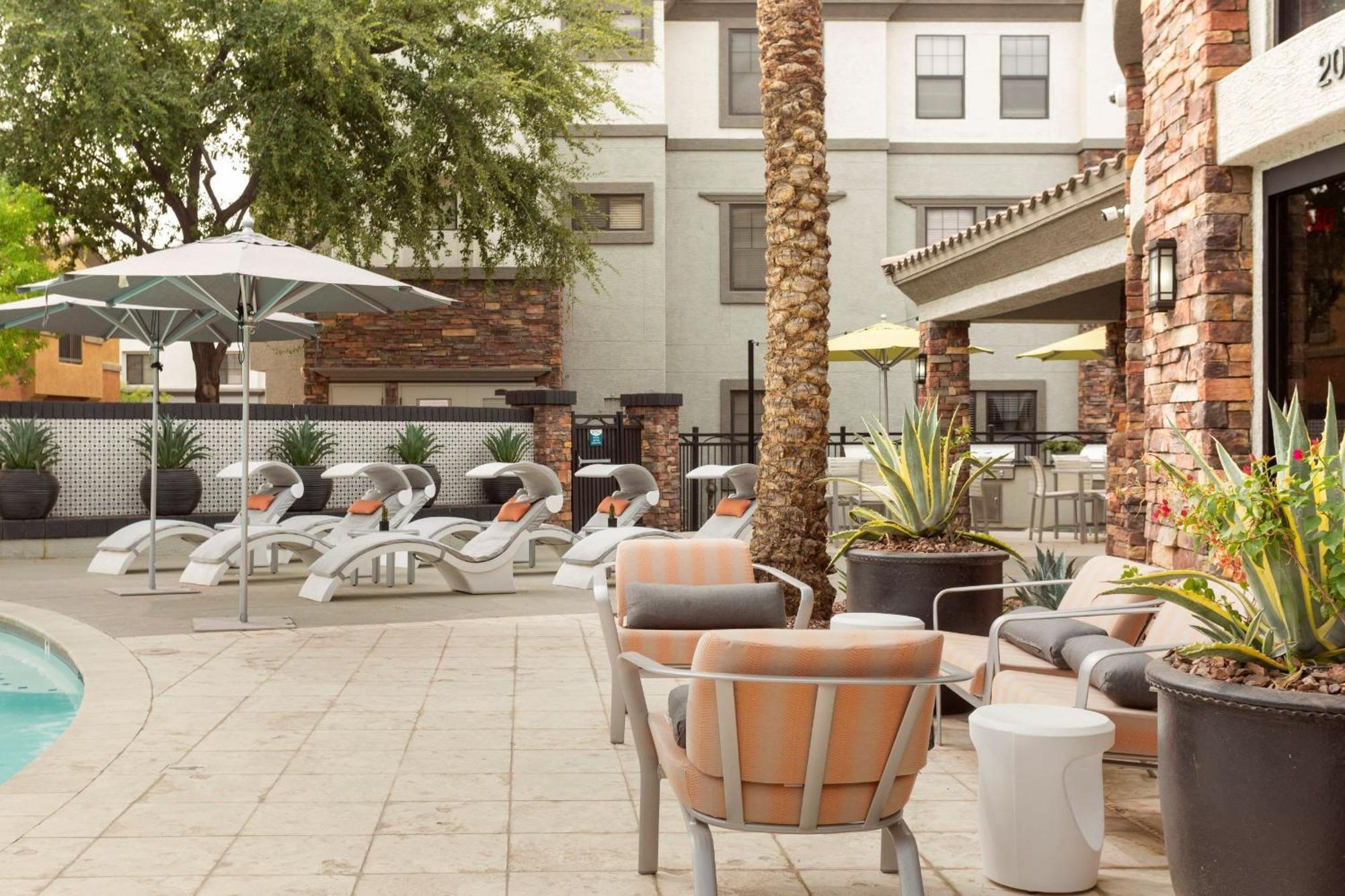 Cozysuites Glendale By The Stadium W Pool! 11 Екстер'єр фото